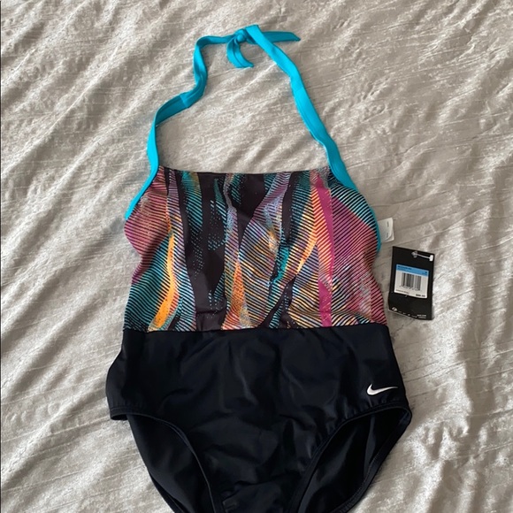 NIKE BATHING SUIT NWT - Picture 2 of 8